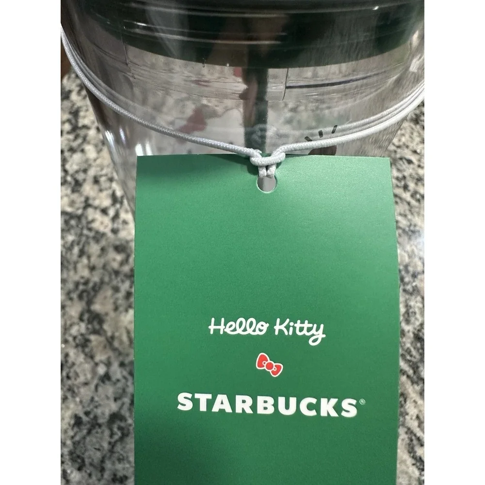 BRAND NEW‎ Starbucks HELLO KITTY Clear 24oz Tumbler 2025 Christmas Limited